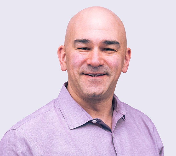 Headshot of Chad Robins